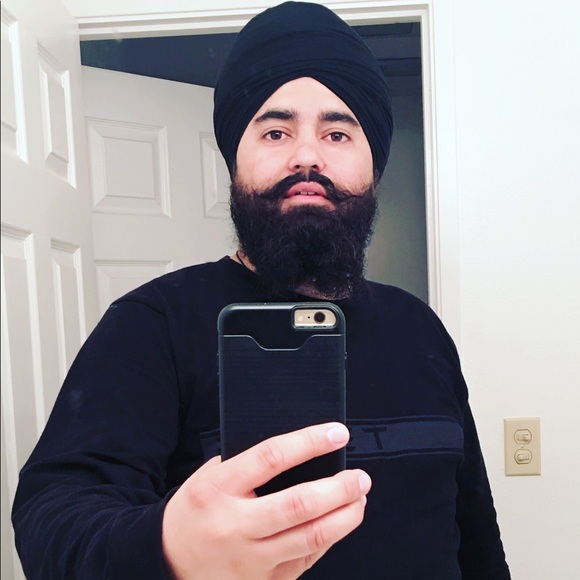 Profile Picture of Kamaljeet Singh (@ksingh1366) on Poshmark