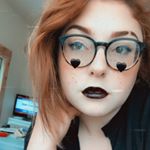 Profile Picture of Vicki Allen (@showmethehoagies) on Instagram