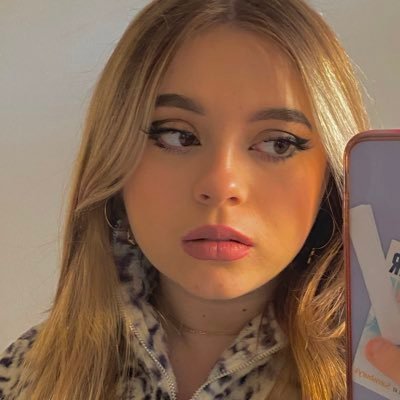 Profile Picture of Darla (@_darlabrown) on Twitter