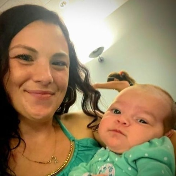 Profile Picture of Ashley Ippolito (@ashley_ippolito) on Poshmark