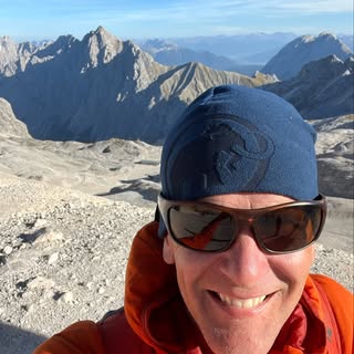 Profile Picture of Scott Kelley (@scottkelley) on Instagram