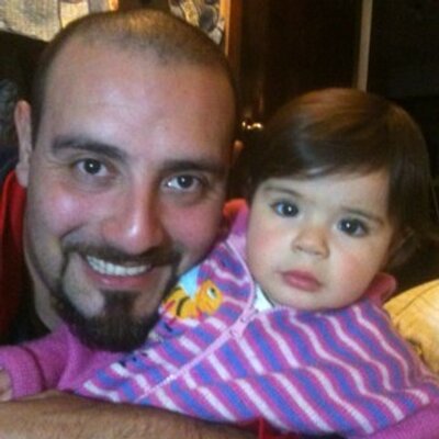 Profile Picture of Carlos Mira (@cmira33) on Twitter