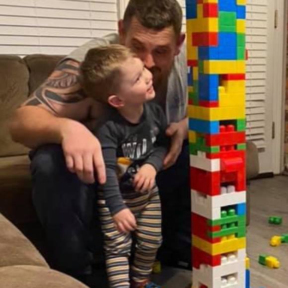 Profile Picture of Josh Osborne (@josborne862) on Poshmark