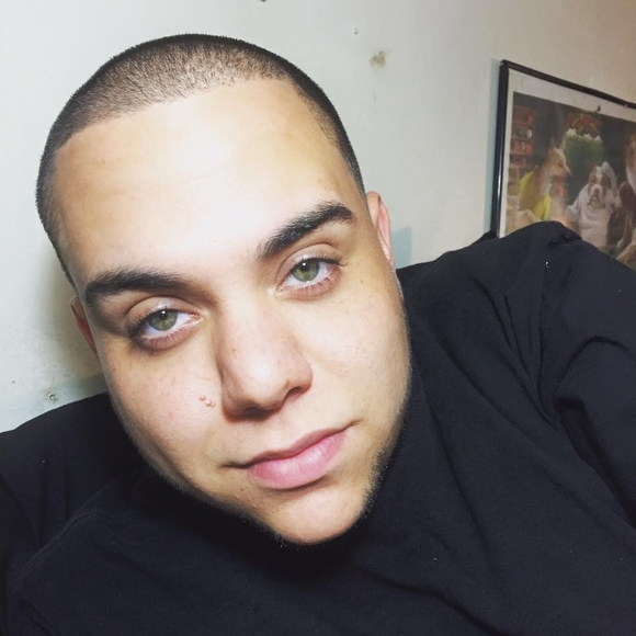 Profile Picture of Danny Gomez (@dannygomez489) on Poshmark