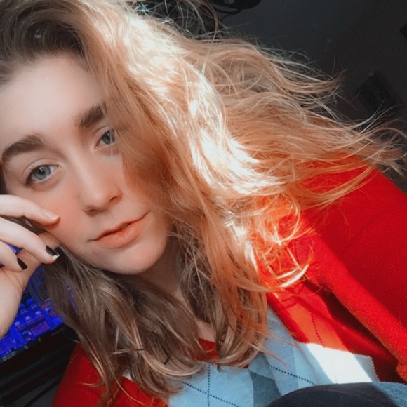 Profile Picture of Kami Boyd (@kblynn_13) on Poshmark