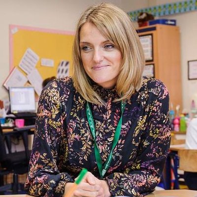 Profile Picture of Victoria Van Assendelft (@VickyFoulkes) on Twitter