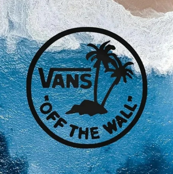 Profile Picture of Brady Kommer (@brady21803) on Poshmark