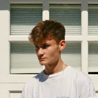 Profile Picture of sam silverman (@sam.silverman) on Instagram