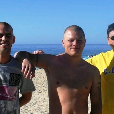 Profile Picture of Darren Mark Pennington (@dizzylatic83) on Twitter