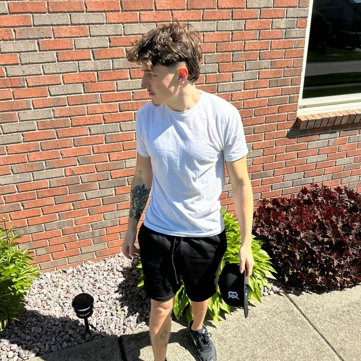 Profile Picture of Tyler Burton (@ttylerburton) on Tiktok