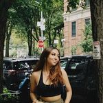 Profile Picture of jesenia 🕯️💋 (@avocadojesenia) on Instagram