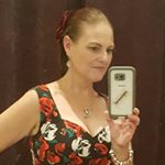 Profile Picture of Tamara Hall (@tamswaxing) on Instagram