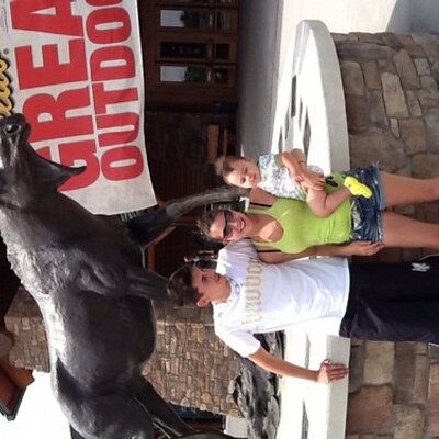 Profile Picture of Stephen Nevin (@HollywoodStarZ2) on Twitter