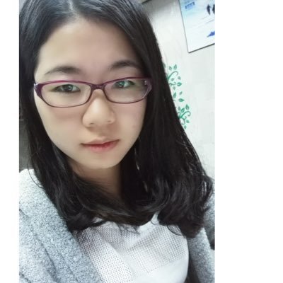 Profile Picture of Vicky Zeng (@Vicky2748553021) on Twitter