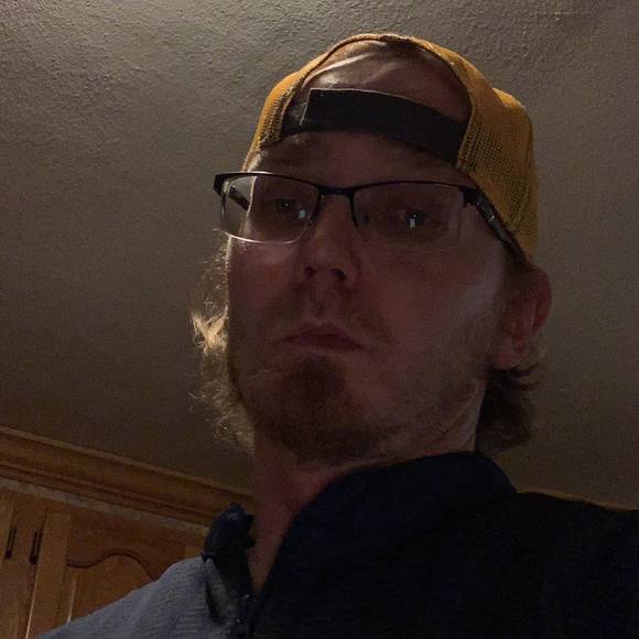 Profile Picture of Jason Eggen (@jason12345eggen) on Poshmark