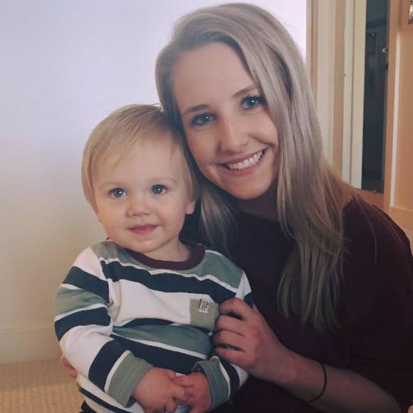 Profile Picture of Audrey Harroun (@abharroun) on Poshmark