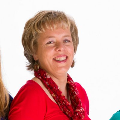 Profile Picture of Joan Campbell (@Joancam1) on Twitter