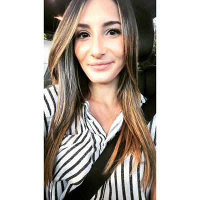 Profile Picture of Desiree Gonzalez (@desireeeg) on Twitter