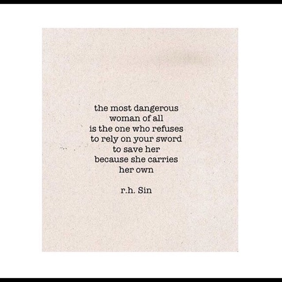 Profile Picture of Alicia Frizzelle (@aliciaf0607) on Poshmark