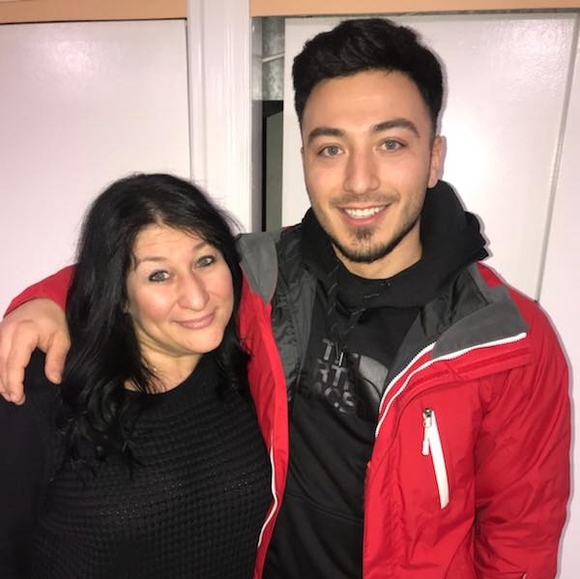 Profile Picture of Niko Karalis (@nikothisguy10) on Poshmark