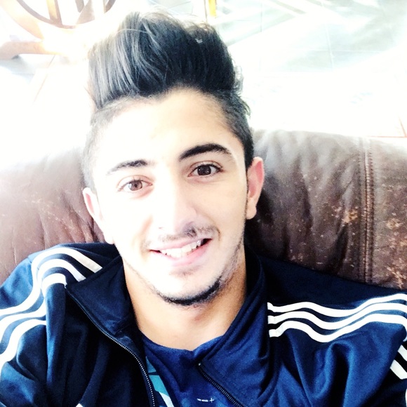 Profile Picture of Mohammad Assaf (@mohamadassaf) on Poshmark