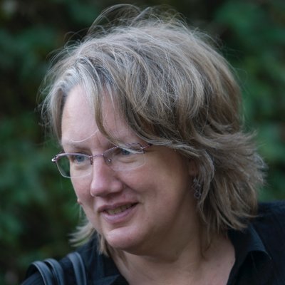 Profile Picture of Anne Hall (@HallAnneE) on Twitter