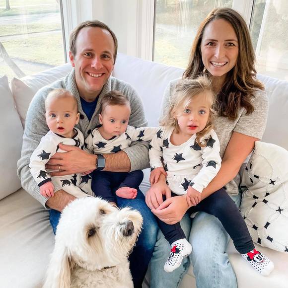 Profile Picture of Cait Walcoff (@cewalcoff) on Poshmark