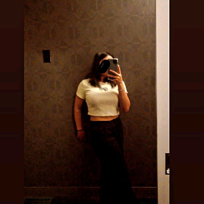 Profile Picture of Iris (@irislucas869) on Tiktok