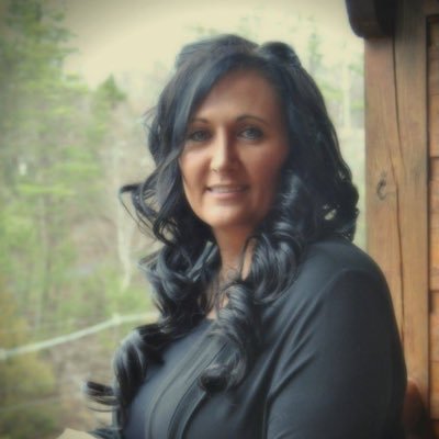 Profile Picture of Sandy McElroy (@SandyMcElroy5) on Twitter