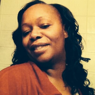 Profile Picture of Robin Jeffery (@Karmel68) on Twitter