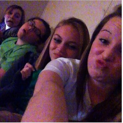 Profile Picture of Brianna (@@briannairvin18) on Twitter
