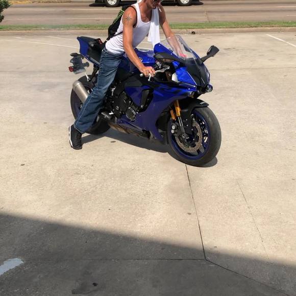 Profile Picture of Mario Mullen (@mikemullen938) on Poshmark