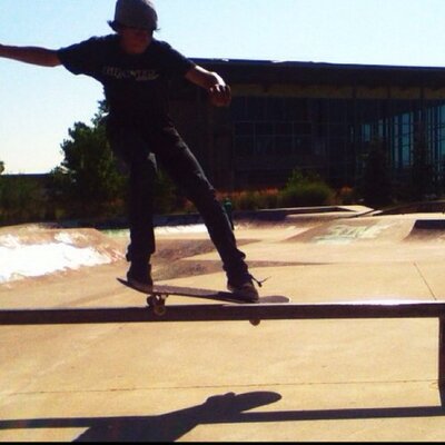 Profile Picture of Matt Chiasson (@skatelover121) on Twitter