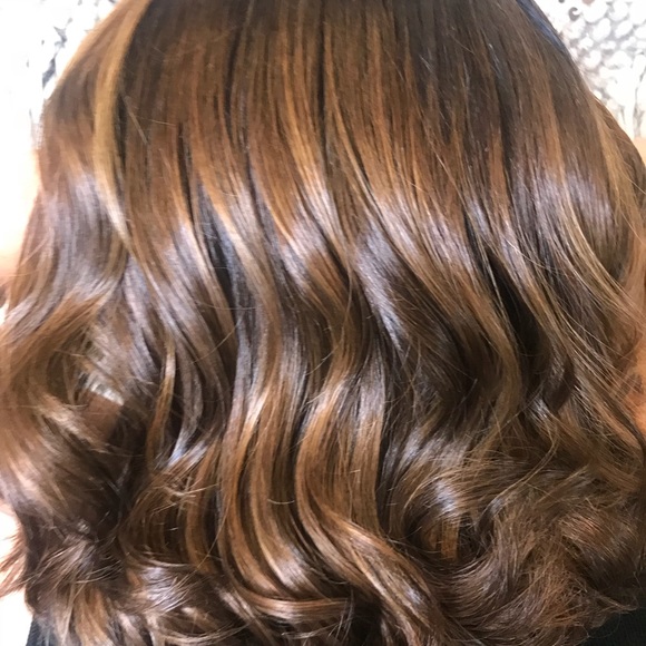 Profile Picture of Alma Carlos (@almacarlos) on Poshmark