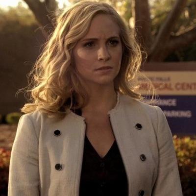 Profile Picture of Hayley Marshall (@MorphinDino) on Twitter