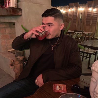 Profile Picture of Luis Longoria (@LouieLongoria3) on Twitter