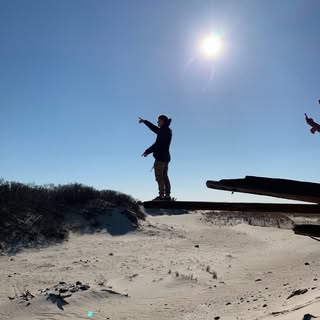 Profile Picture of 27 | Long Island,NY | 📸 Brett Boyle (@tangled_in_angles) on Instagram