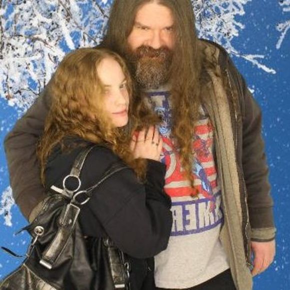 Profile Picture of Megan Wrynn (@mrsmeganthered) on Poshmark