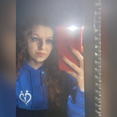 Profile Picture of Amanda❤️ (@amanda_george_4) on Twitter