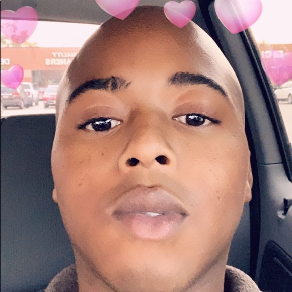 Profile Picture of Demarcus Scott (@demarcus_scott) on Poshmark