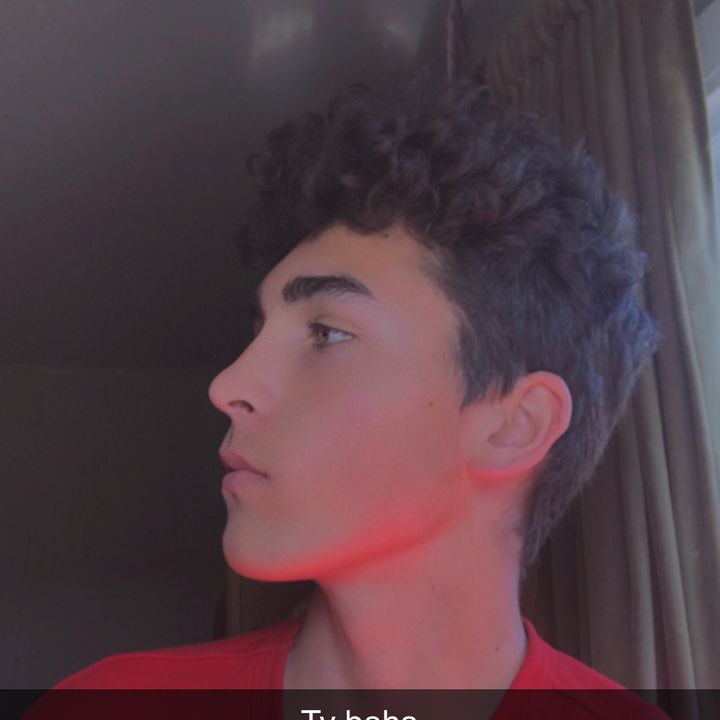 Profile Picture of Brandon(*_*) (@@brand0oo) on Tiktok