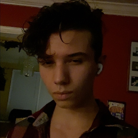 Nick Miranda - Poshmark Profile Picture of Nick Miranda (@nickmidfielder) on Poshmark