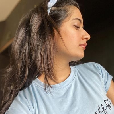 Profile Picture of Rafia Zakir (Maghrib Ko Janney Wali) (@Rafia102) on Twitter