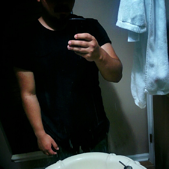 Profile Picture of Fernando Lazo (@ferdj89) on Poshmark