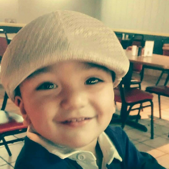 Profile Picture of Mariela Ramos (@mariela_ramdor) on Poshmark