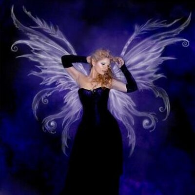 Profile Picture of Pauline Harrison (@PaulineEdith) on Twitter