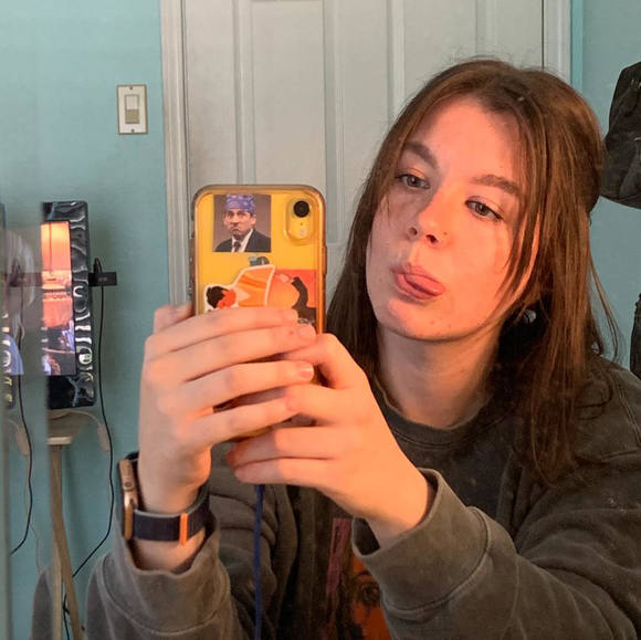 Profile Picture of Allison Mullins (@allison_mullins) on Poshmark