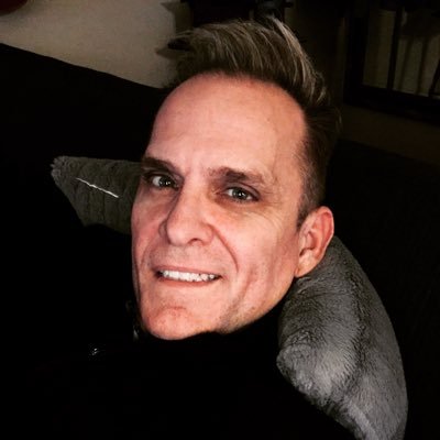 Profile Picture of Mitch English (@MitchFOX25) on Twitter