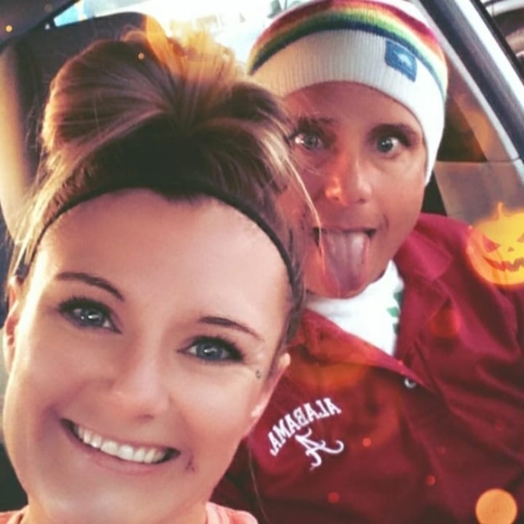 Profile Picture of Daniel Hays (@danielhays) on Poshmark