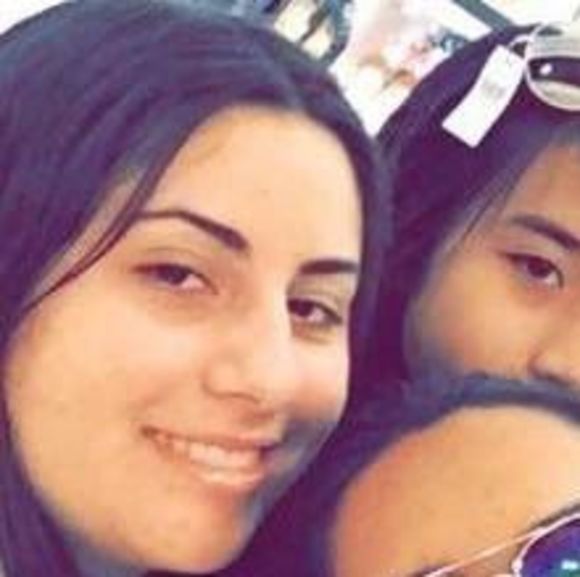 Profile Picture of Hayla Angha (@haylafun) on Poshmark